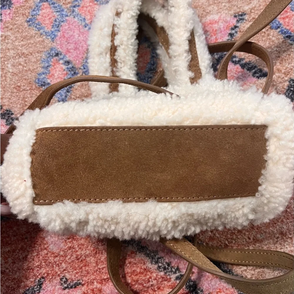 Telfar x Uggs small shopping tote - Picture 3 of 4
